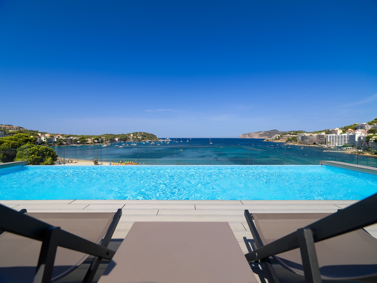 All Inclusive Sun Holidays to H10 Casa del Mar