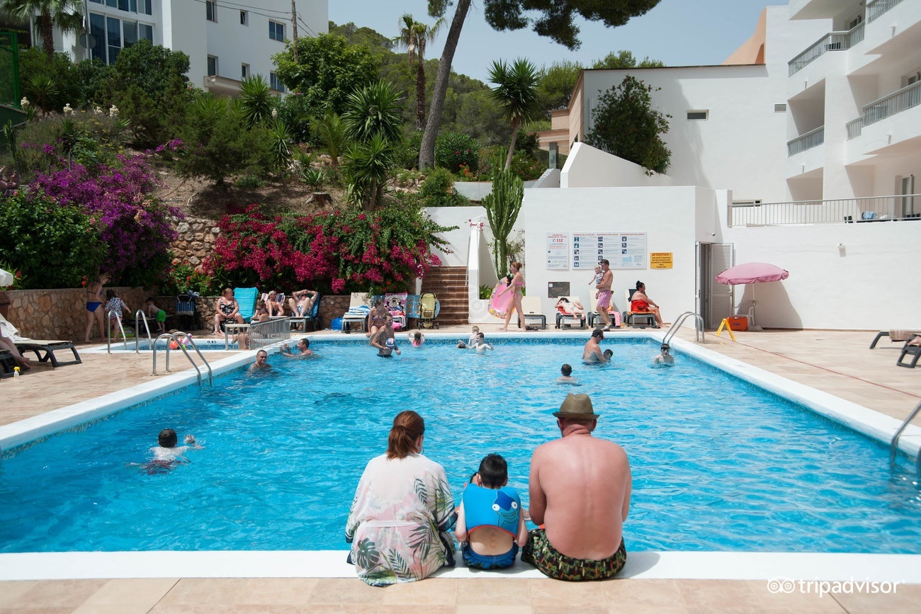 All Inclusive Sun Holidays to El Pinar Apartments