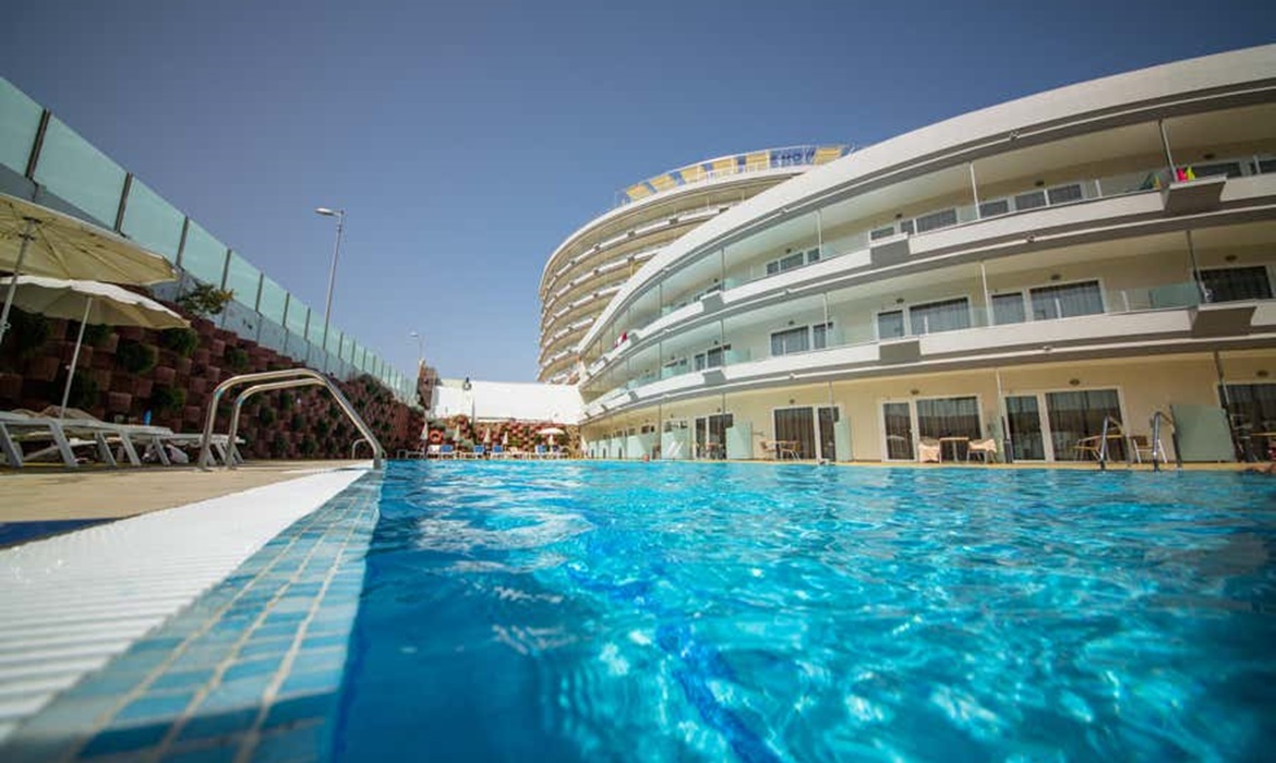 All Inclusive Sun Holidays to HL Suitehotel Playa Del Ingles