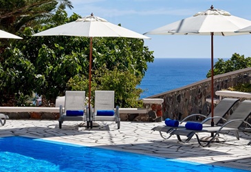 Terra Blue Hotel