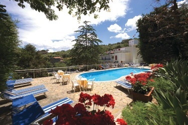 All Inclusive Sun Holidays to Metropole Hotel