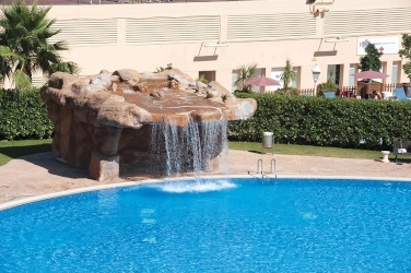 Los Juncos Apartments
