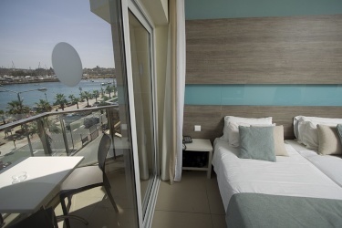 All Inclusive Sun Holidays to 115 The Strand Hotel & Suites